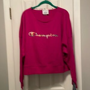 Women’s size extra large champion sweatshirt with tags